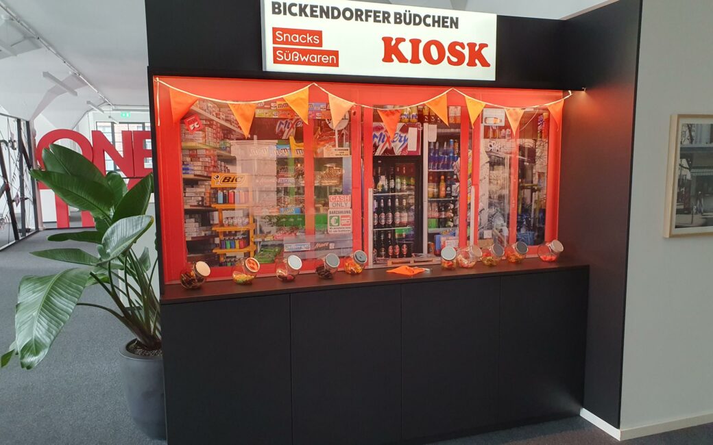 Süßigkeiten-Kiosk im valantic ERP Büro Köln