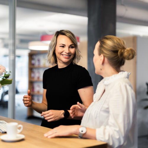 Two valantic employees talk