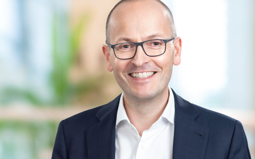 Porträt von Thomas Lang, Geschaeftsfuehrender Partner valantic Management Consulting GmbH